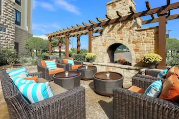 Hilton Garden Inn Dallas Lewisville