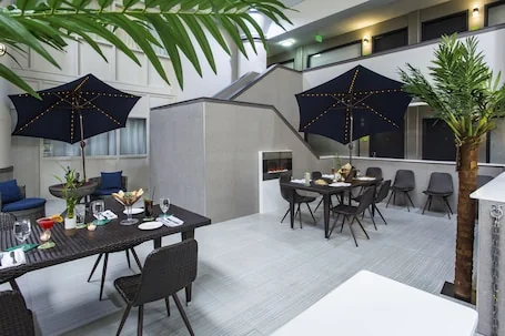 Holiday Inn Chicago North Shore by IHG