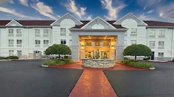 Holiday Inn Express Hotel & Stes Port Clinton-Catawba Island by IHG
