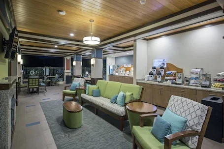 Holiday Inn Express Hotel & Suites Kailua-Kona by IHG
