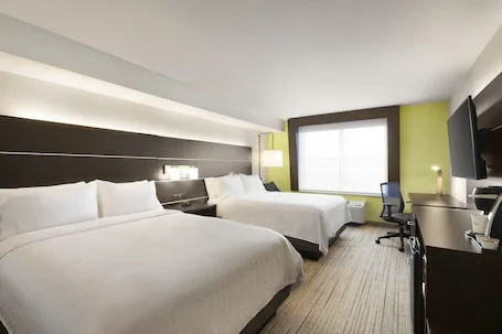 Holiday Inn Express Sarasota East – I-75 by IHG