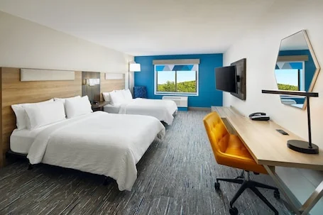 Holiday Inn Express & Suites Bridgeport by IHG