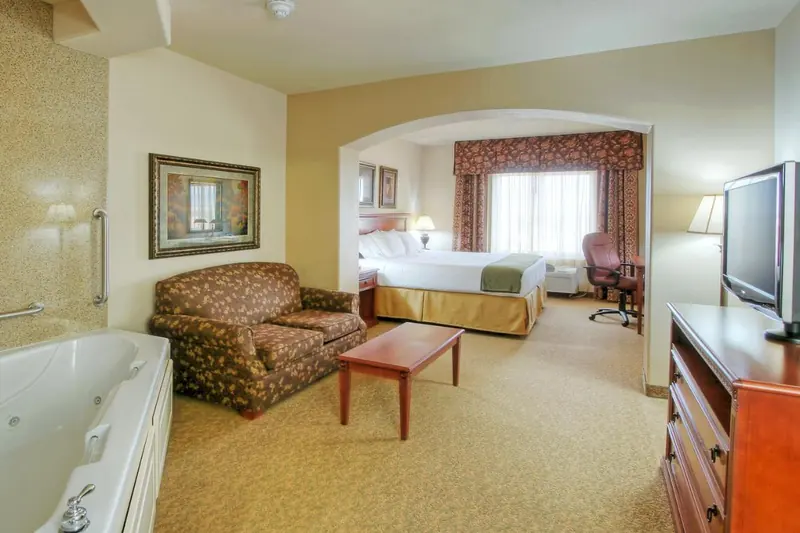 Holiday Inn Express & Suites Las Cruces North, an IHG Hotel