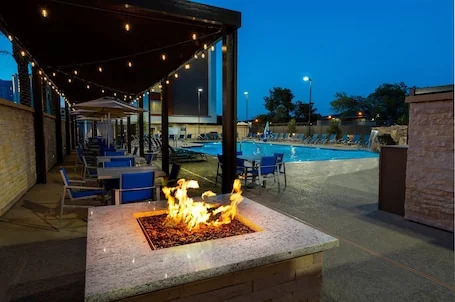 Holiday Inn Express & Suites Las Vegas – E Tropicana by IHG