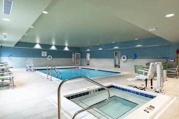 Holiday Inn Express & Suites Moundsville by IHG