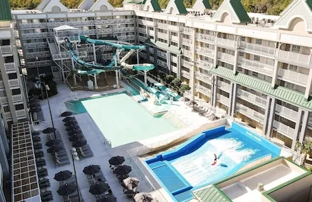Holiday Inn Resort Orlando Suites – Waterpark by IHG