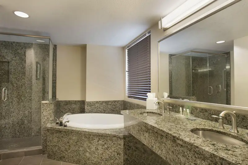 Holiday Inn Scottsdale North- Airpark, an IHG Hotel