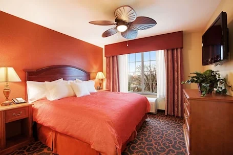 Homewood Suites by Hilton St. Cloud