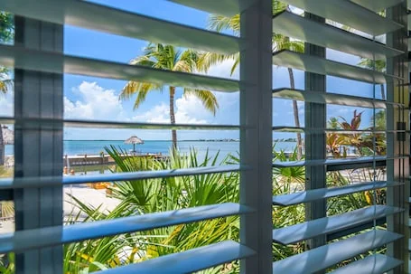 Kona Kai Resort and Gallery – Adults Only