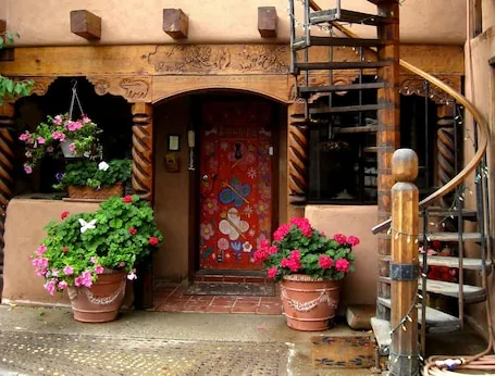 La Doña Luz Inn