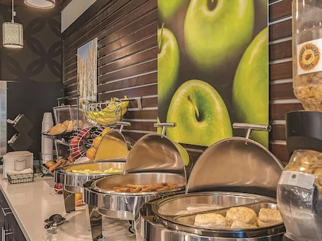 La Quinta Inn by Wyndham Olympia – Lacey