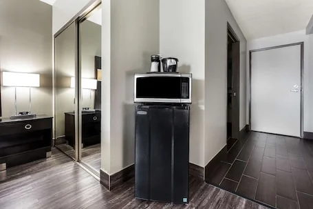La Quinta Inn & Suites by Wyndham San Diego Mission Bay