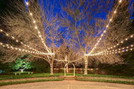 Lake Natoma Inn