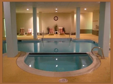 March Deals – Silvercreek Lodge! 2BDR/2Bath. Ski In/Out, Wifi, Pool, Hot Tub