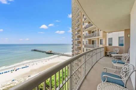 Margate 1205 Oceanfront w/Pool & Beach