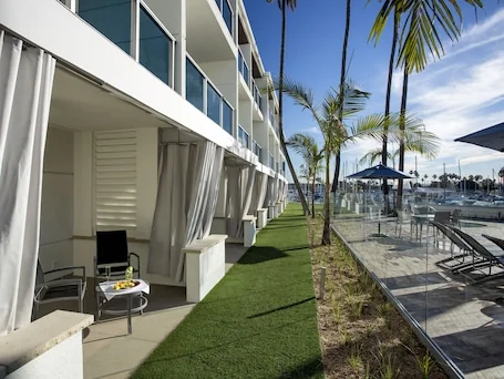 Marina del Rey Hotel