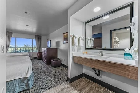 Metro Tempe Extended Stay
