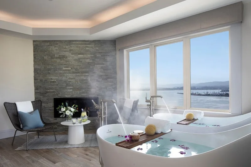 Monterey Plaza Hotel & Spa