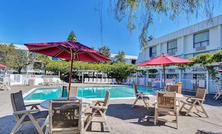 Motel 6 Belmont, CA – San Francisco – Redwood City