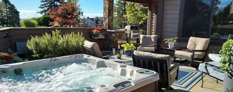 Mountain Splendor-Ski In/Out Deluxe 3 Bed/3.5 Bath Townhouse-7 Springs Sunridge