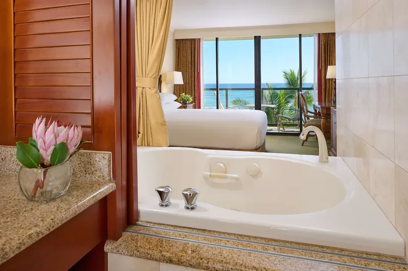 Outrigger Waikiki Beach Resort