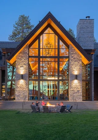 Owner-Managed Ridge Tahoe Studio
