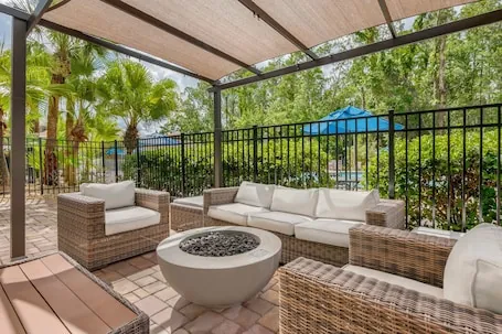 Parkway International Resort