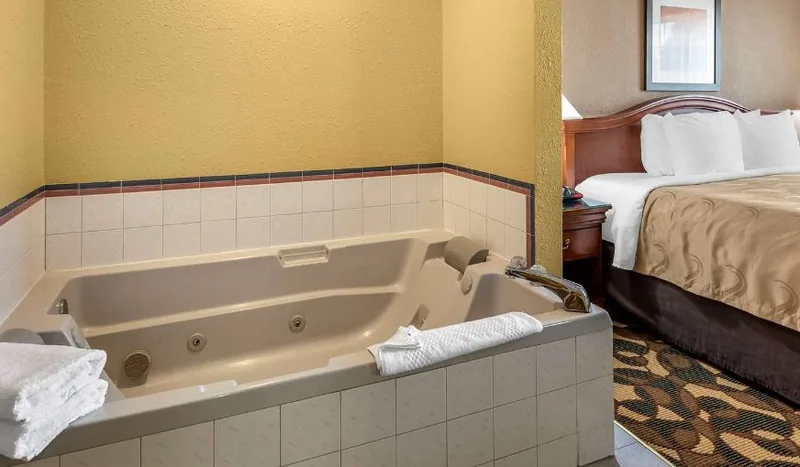 Quality Inn Paradise Creek
