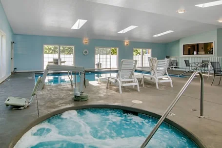 Quality Inn & Suites Albany Corvallis