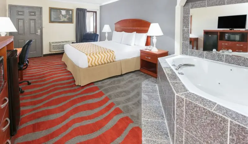 Quality Inn & Suites Oklahoma City North
