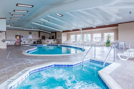 Quality Inn & Suites University