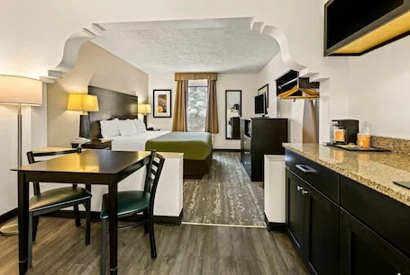 Quality Inn Traverse City