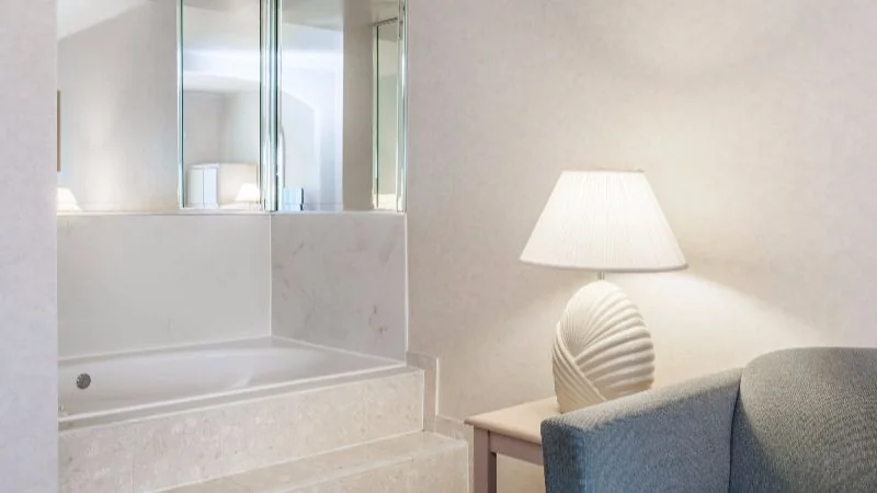 Ramada by Wyndham Bakersfield