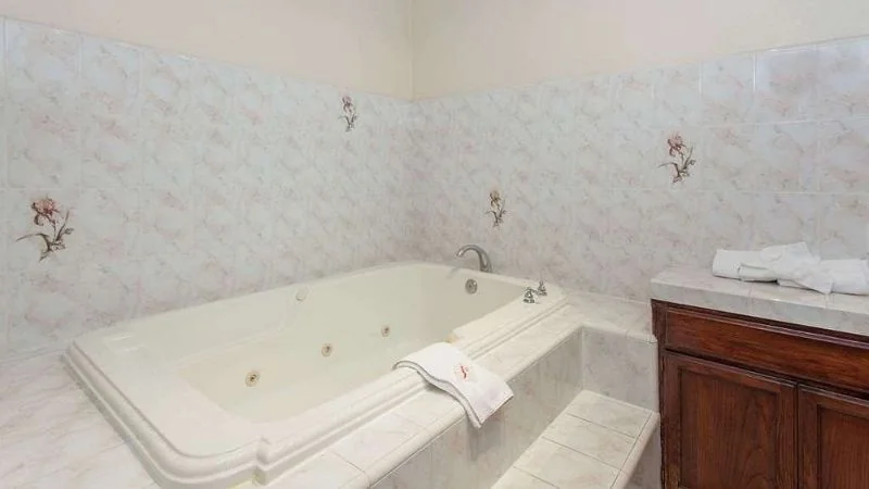 Ramada by Wyndham Fresno Northwest