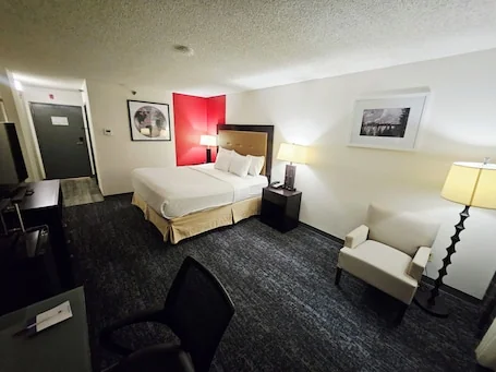 Ramada Plaza by Wyndham Sheridan Hotel & Convention Center