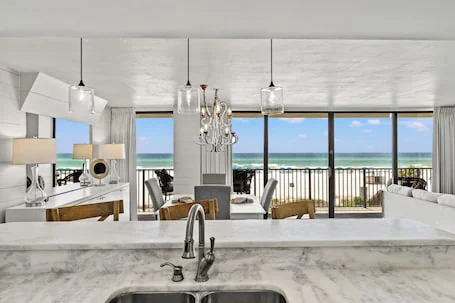Sandpiper Beacon Beach Resort
