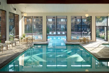 Sheraton Grand Rapids Airport Hotel