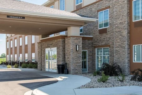 Sleep Inn & Suites Marshall – University Area