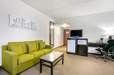 Sleep Inn & Suites near Sports World Blvd