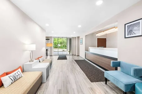 Sleep Inn & Suites Pigeon Forge – Downtown