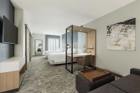 Springhill Suites By Marriott Fargo