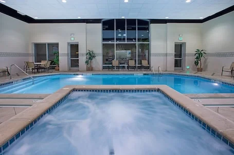 Staybridge Suites Chattanooga Downtown – Convention Center by IHG