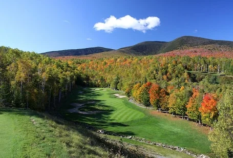 Sugarloaf Mt. – on the mountain, pool/hot tub/sauna, short walk to lift, quiet