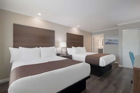 SureStay Plus By Best Western Upland Ontario North