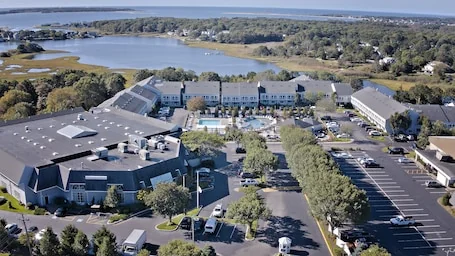 The Cove at Yarmouth by VRI Americas