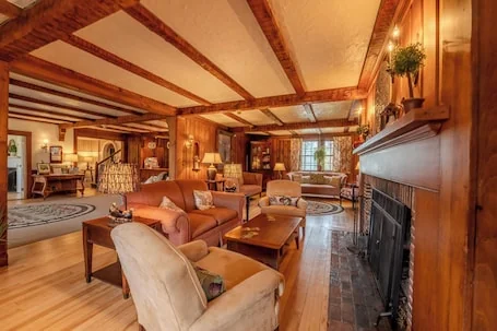 The Franconia Inn