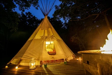 ❤️ THE MAGIC TIPI RETREAT
