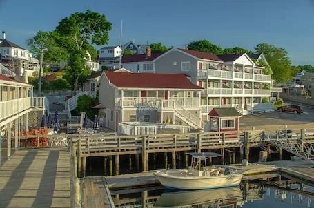 Tugboat Inn