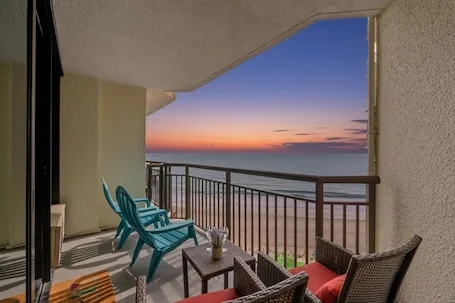 Units at Patricia Grand Resort by Elliott Beach Rentals