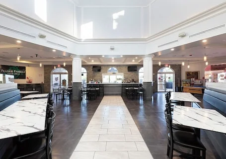 Villas At Regal Palms